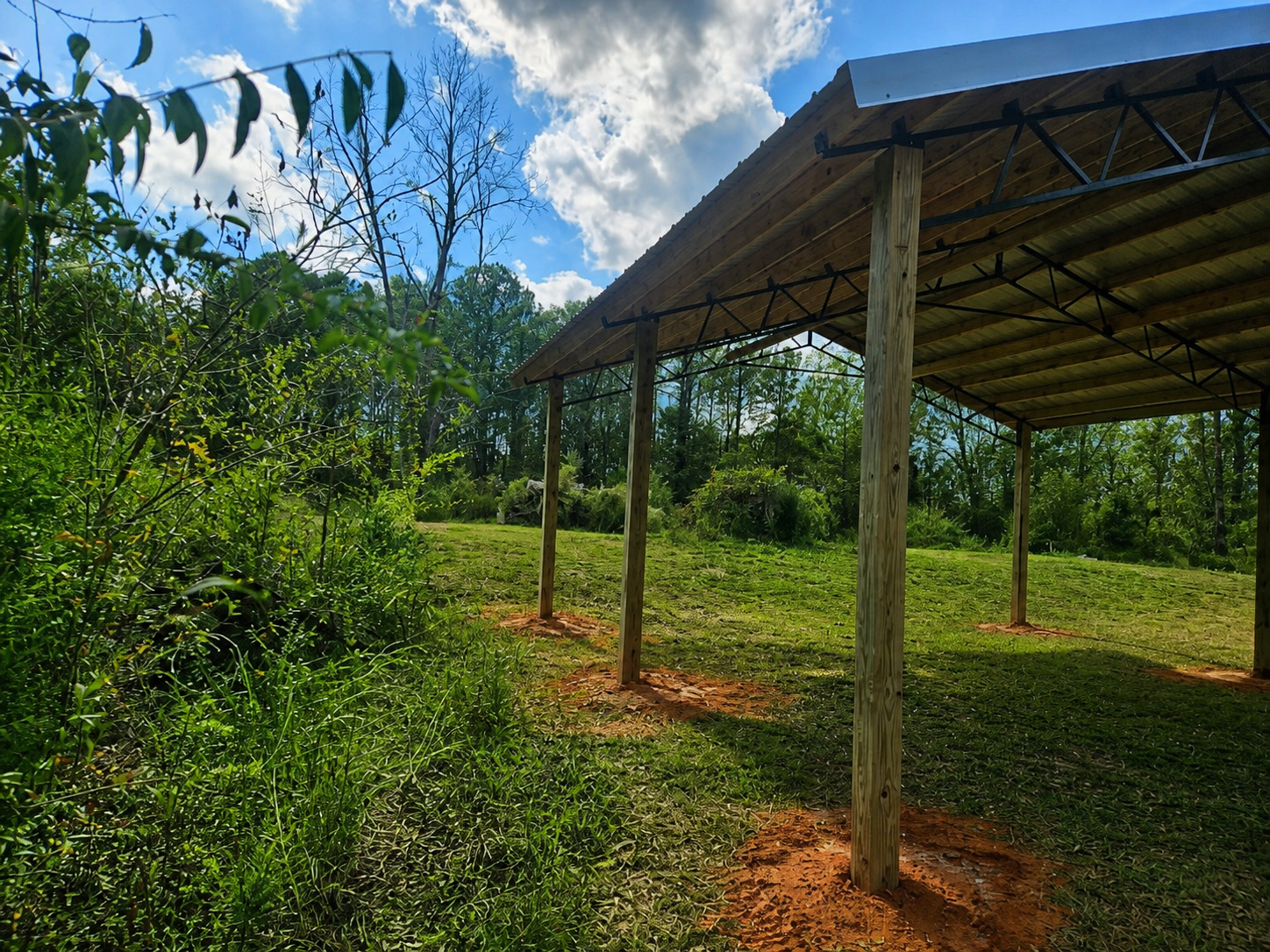 Open pole barn structure
